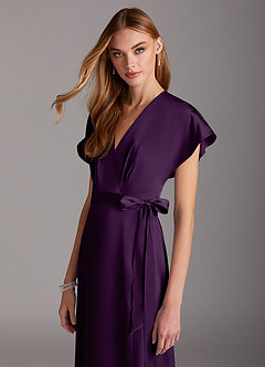 Azazie Nico Robes de demoiselle d'honneur Robe Trapèze en Satin extensible Col en V Grain De Raisin image6