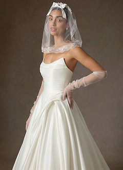 front Vintage Floral Lace Birdcage Veil