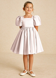 Azazie Muffin Blumenmädchenkleider A-Linie mit ärmel Matte Satin Kleid Blassrosa image2
