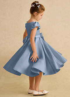 Azazie Pearl vestidos de niña de las flores Vestido de Azul Polvoriento de Satin Mate de Princesa con Plisado image3