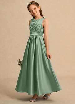 Azazie Ducky Girls Formal Robe Demoiselle D'honneur Fillette Robe Trapèze en Satin extensible Plissée Matcha image3