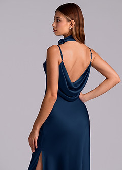 Azazie Yazmine Venta Final Vestido de Azul Marino Oscuro de Satén Elástico de Corte Sirena con Plisado image2