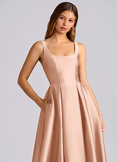 Azazie Amalie Robes de demoiselle d'honneur Robe Trapèze en Satin extensible Plissée Or Rose image2