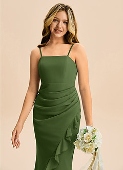 Azazie Buzzy Junior Robe Fourreau en Mousseline de soie Plissée Olive image2