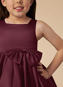 Azazie Bo Peep vestidos de niña de las flores Vestido de Cabernet de Satin Mate de Acampanado con Lazo image3