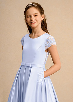 Azazie Bunny Junior Formal Robe Demoiselle D'honneur Fillette Robe Princesse en Dentelle Lavande image4