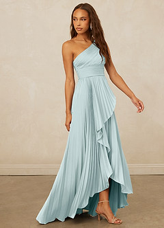 Christian Siriano Bridal for Azazie 1008 Robes de demoiselle d'honneur Robe Trapèze en Satin extensible Ue épaule Brume image4