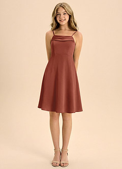 Azazie Anselie Junior Vestido de Castaño de Satén Elástico de Corte en A con Plisado image5