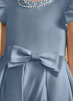 Azazie Pearl vestidos de niña de las flores Vestido de Azul Polvoriento de Satin Mate de Princesa con Plisado image7