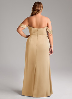 Azazie Saige Jurken voor bruidsmeisjes Jurk van Stretch Satijn met Kolom Off the Shoulder Goud image12