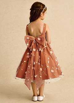 Azazie Bean Robe Demoiselle D'honneur Fillette Robe Robe de bal en Tulle Sans manches Cannelle image2
