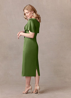 Azazie Everlyn Mère de la mariée Robes Robe Fourreau en Satin extensible Plissée Genévrier image3