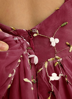 Azazie Bean vestidos de niña de las flores Vestido de Borgoña de Tul de Princesa con Sin mangas image6