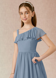 Azazie Mango Junior Jurk van Chiffon met A-Lijn Ruches Stoffig Blauw image4