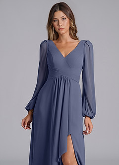 Azazie Liah Robes de demoiselle d'honneur Robe Trapèze en Mousseline de soie Manches longues Bleu Orageux image6