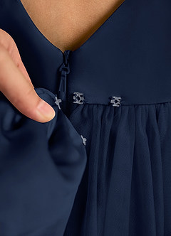 Azazie Solia vestidos de niña de las flores Vestido de Azul Marino Oscuro de Tul de Princesa con Lazo image8