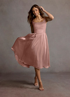 Stellia Pink Pleated Midi Dress image4