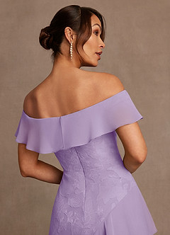 Azazie Marina Mère de la mariée Robes Robe Trapèze en Blumen-Burnout Épaules dénudées Lilas image6