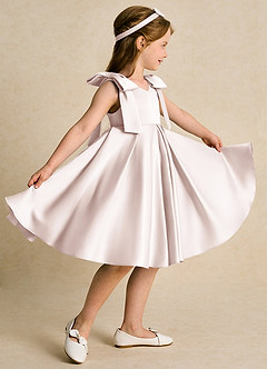 Azazie Guppie vestidos de niña de las flores Vestido de Pétalo De Rosa de Satin Mate de Princesa con Plisado image3