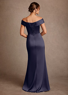 Azazie Bedford Mère de la mariée Robes Robe Fourreau en Satin extensible Plissé Bleu Orageux image3