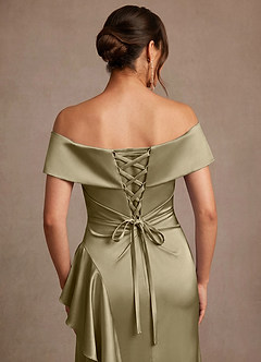 Azazie Kirsty Abiti per la Madre della Sposa Abito Tubino in Raso Elasticizzato a Spalla Scoperta Verde Muschio image6