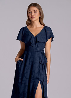 Azazie Lainey 신부 들러리 드레스 A라인 포켓이 있는 플로럴 번아웃 바닥 길이 드레스 image7