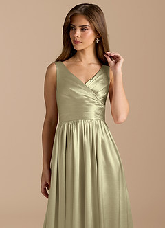 Azazie Keyla Vestidos de damas de honor Vestido de Musgo Verde de Satén Metálico de Corte en A con Plisado image8