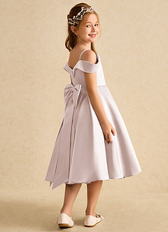 Azazie Favia Blumenmädchenkleider A-Linie Schulterfrei Matte Satin Kleid Blassrosa image3
