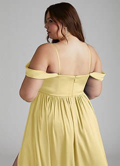 Azazie Morana Jurken voor bruidsmeisjes Converteerbaar Jurk van Stretch Satijn met A-Lijn Off the Shoulder Citroensorbet image16