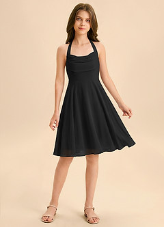Azazie Kady Junior Vestido de Negro de Gasa de Corte en A con Escote de Corazón image1