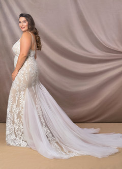 Azazie Josephine Final Sale Diamond White Nude Mermaid V-Neck Sequins Tulle Dress image10