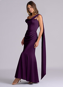 Azazie Inara Robes de demoiselle d'honneur Robe Sirène en Satin extensible Plissée Grain De Raisin image3