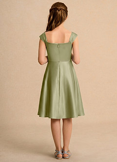 Azazie Budle Robe Demoiselle D'honneur Fillette Robe Trapèze en Mat Satiné Plissée Vert Mousse image2