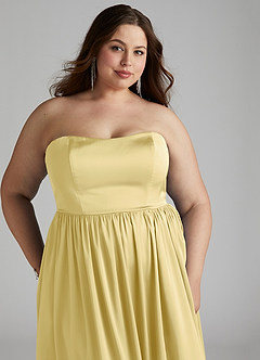 Azazie Morana Jurken voor bruidsmeisjes Converteerbaar Jurk van Stretch Satijn met A-Lijn Off the Shoulder Citroensorbet image19
