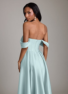 Azazie Loisa Abiti da Damigella Abito A-Line in Raso Elasticizzato a Spalla Scoperta Nebbia image8