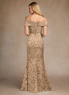 Azazie Canton Mère de la mariée Robes Robe Sirène en Blumen-Burnout Épaules dénudées Champagne image4