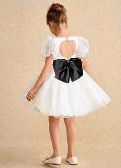 Azazie Debbie vestidos de niña de las flores Vestido de Marfil Negro de Organza de Princesa con Escote de Corazón image9