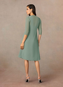 Azazie Olivia Mère de la mariée Robes Robe Trapèze en Mousseline de soie Encolure carrée plissée Sauge D'argent image2