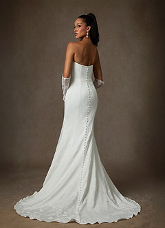 Azazie Shivon Robes de mariée Robe Fourreau en Jacquard Floral Sans bretelles Blanc De Diamant image5