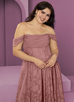 Barbie ♥ Azazie Robes de demoiselle d'honneur Robe Trapèze Convertible en Blumen-Burnout Épaule décolletée Rose Poussiéreuse image11