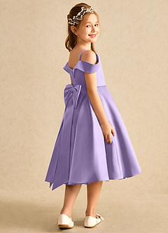 Azazie Favia Blumenmädchenkleider A-Linie Schulterfrei Matte Satin Kleid Flieder image3