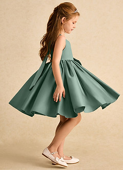 Azazie Jessie vestidos de niña de las flores Vestido de Eucalipto de Satin Mate de Corte En A con Lazo image3