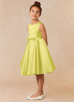 Azazie Coco Blumenmädchenkleider A-Linie Schleifen Matte Satin Kleid Kanarienvogel image2