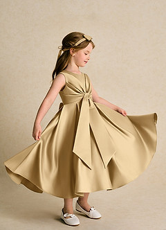 Azazie Lady vestidos de niña de las flores Vestido de Oro de Satin Mate de Corte En A con Plisado image4