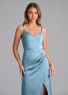 Azazie Leo Vestidos de damas de honor Vestido de Azul Acero de Satén Elástico de Corte Recto con Plisado image4
