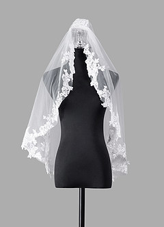 front Diamond and Lace Waist Veil