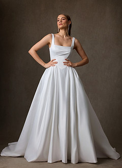 Azazie Celeste Vestidos de novia Vestido de Diamante Blanco de Satén de Corte Princesa con Con bolsillos image1