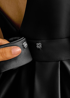 Azazie Mapel Blumenmädchenkleider Ballkleid Plissee Matte Satin Kleid Schwarz image8