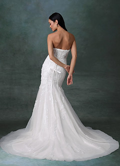 Azazie Chelley Vestidos de novia Vestido Diamante Blanco de Tul de Corte Sirena con Palabra de honor image2