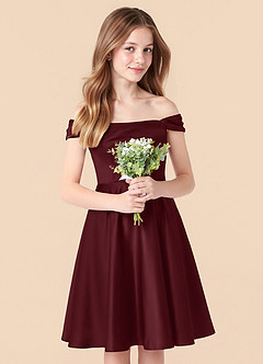 Azazie Amira Junior Robe Trapèze en Satin extensible Plissée Cabernet image5